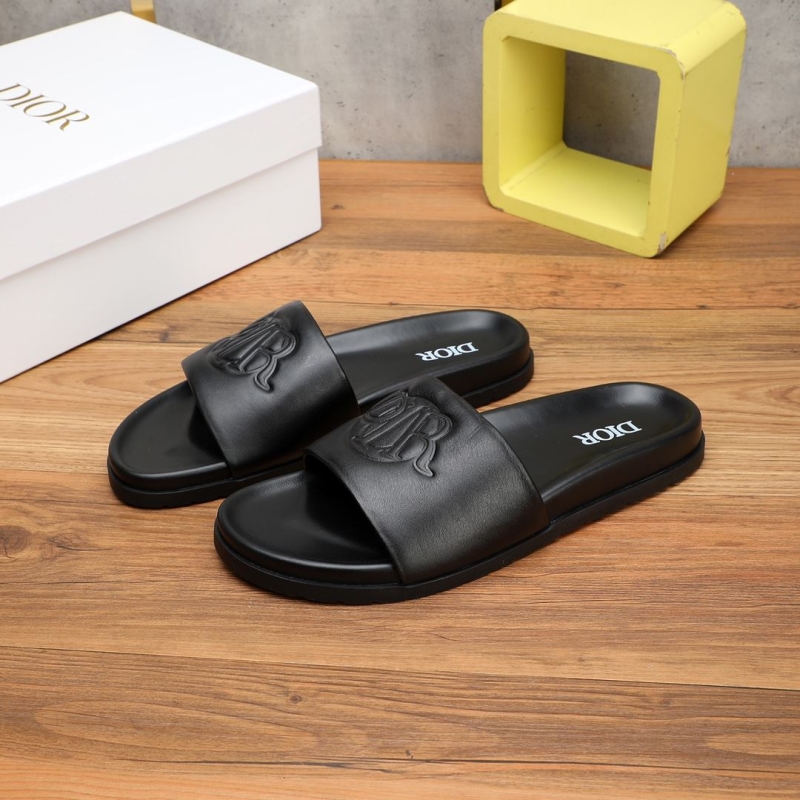 ch**an D*or slippers